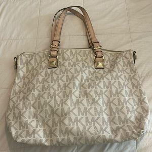 Michael Kors White Tote Bag
